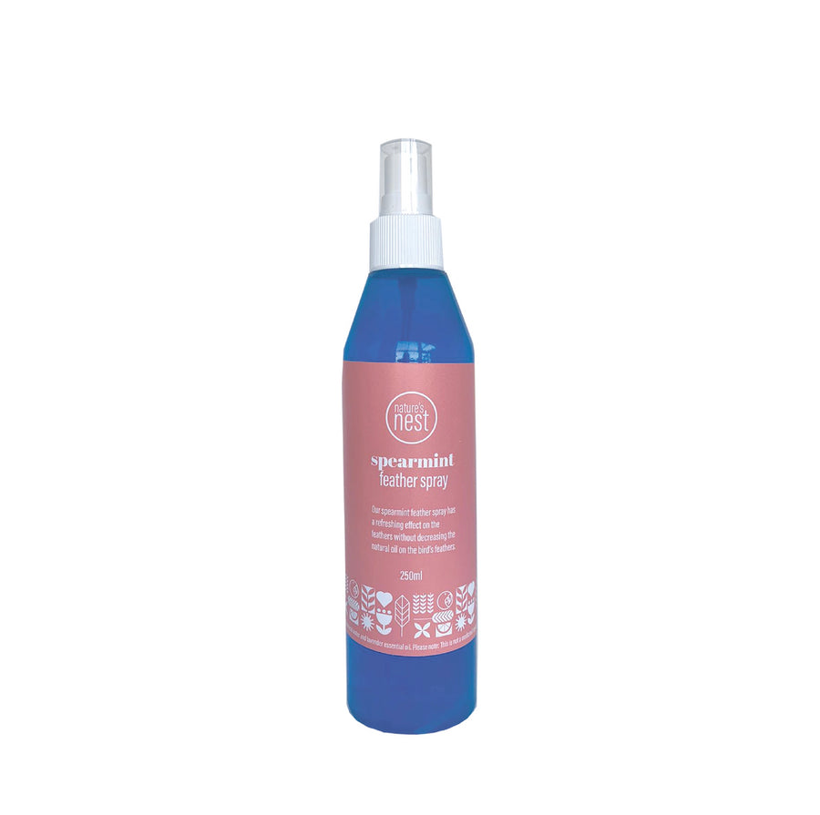 Spearmint feather spray